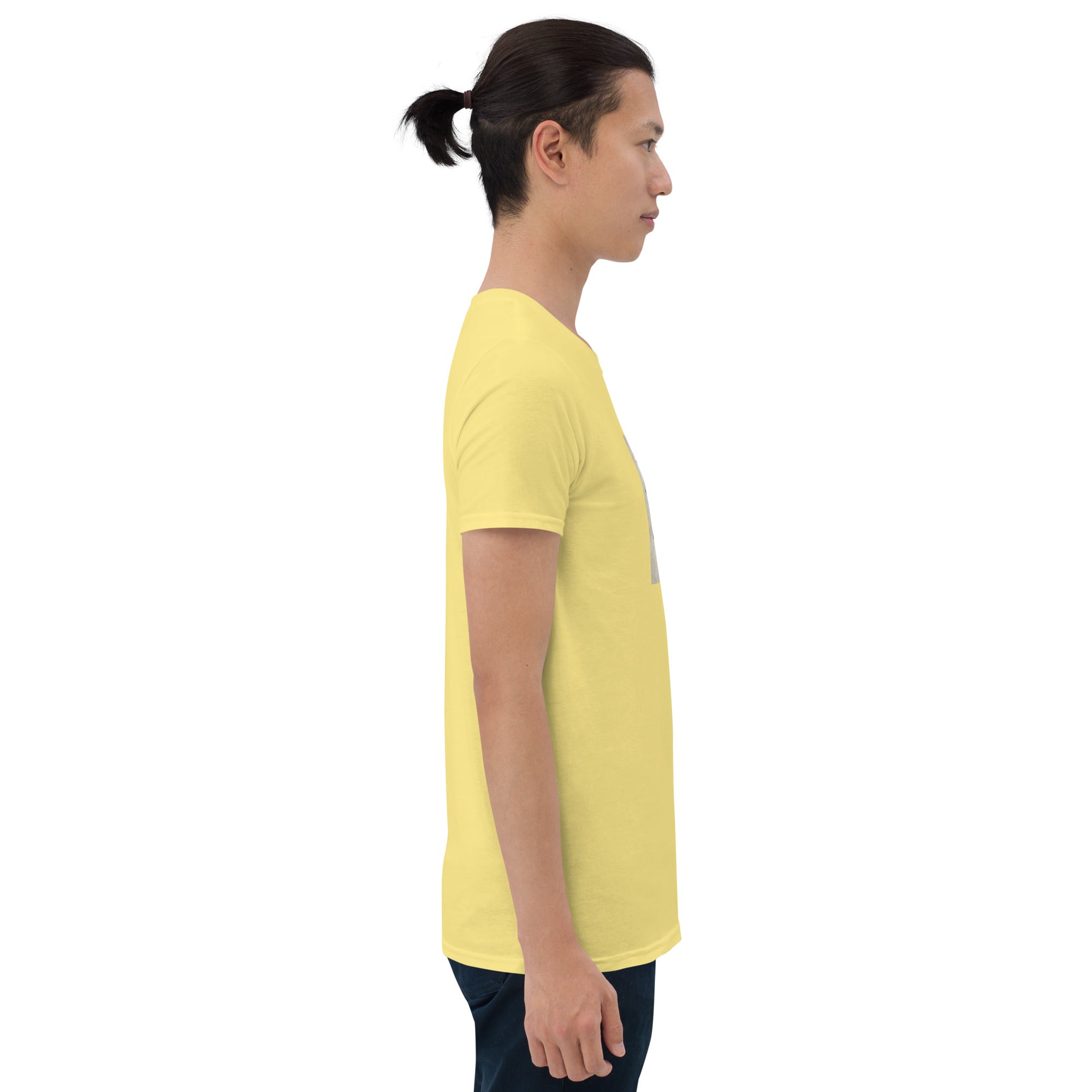 Gelbes T-Shirt mit Kastenaufdruck „telling the truth is crazy“