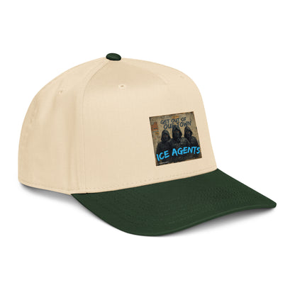 5-panel cap dark natural/cream with side graphic patch “ICE AGENTS” and green brim