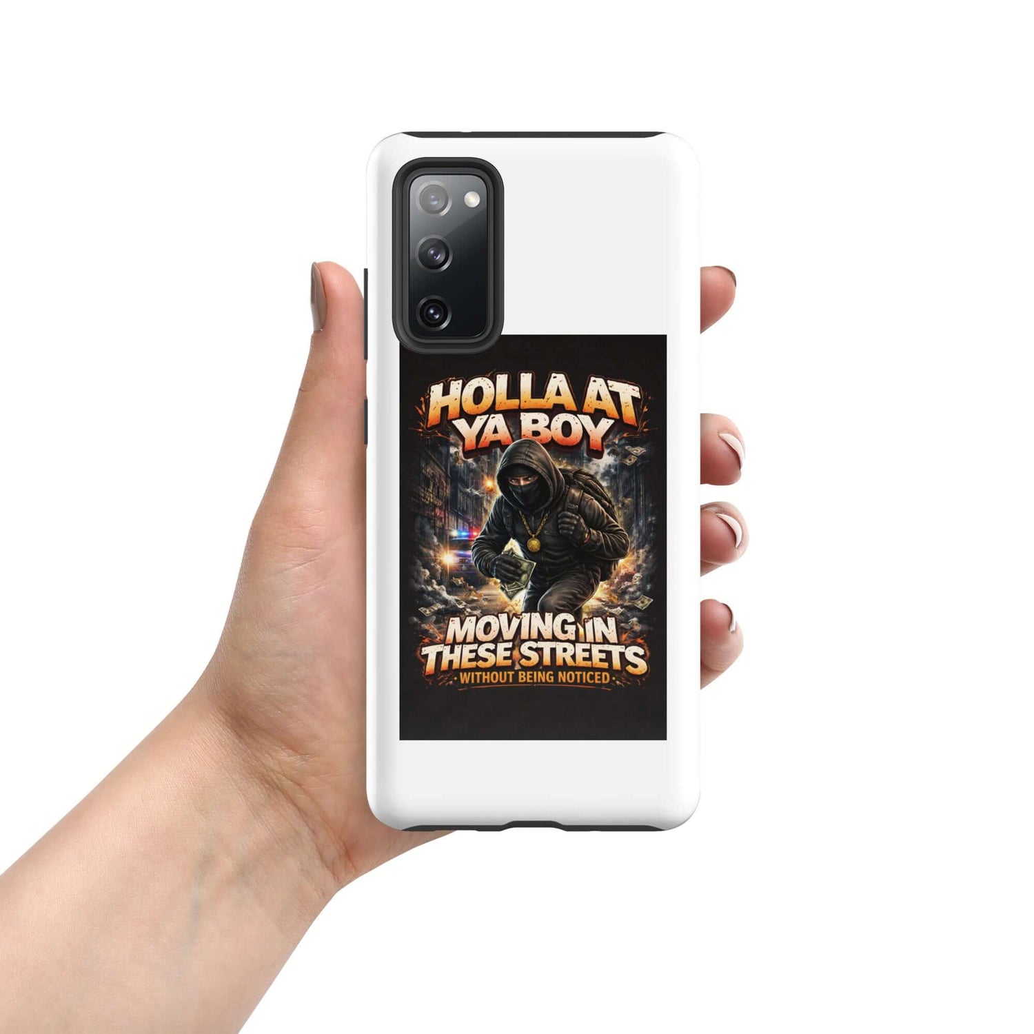 Vit smartphone case med Holla at Ya Boy-motiv och tydlig kameraöppning