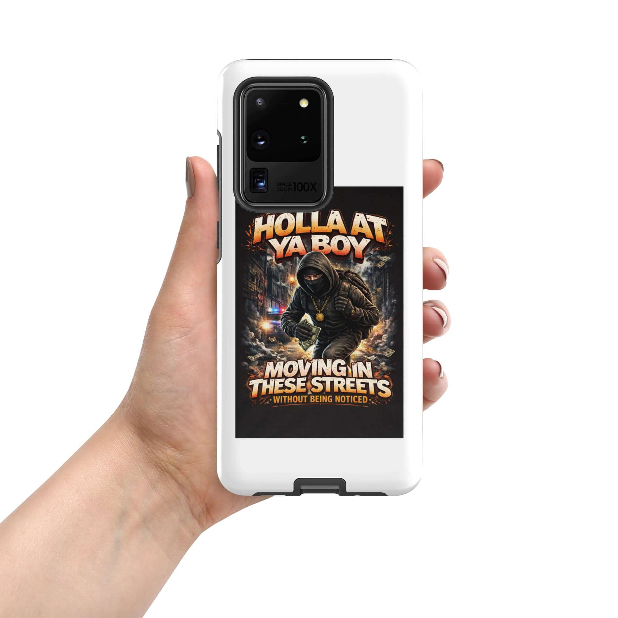 Vit mobilskal med Holla at Ya Boy-tryck, kameramodul och skyddskanter
