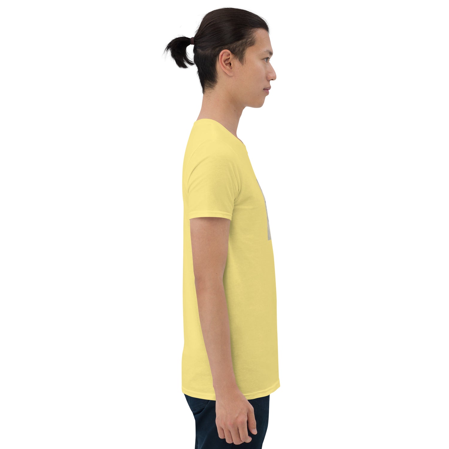 Gelbes T-Shirt mit Kastenaufdruck „telling the truth is crazy“
