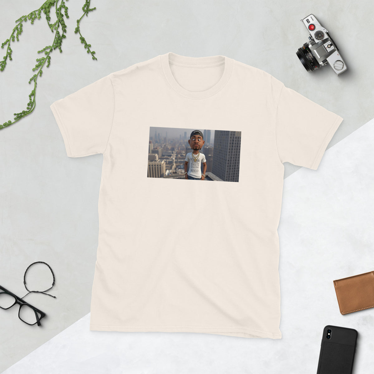 Cream graphic T-shirt with front photo print, crew neck short sleeves
