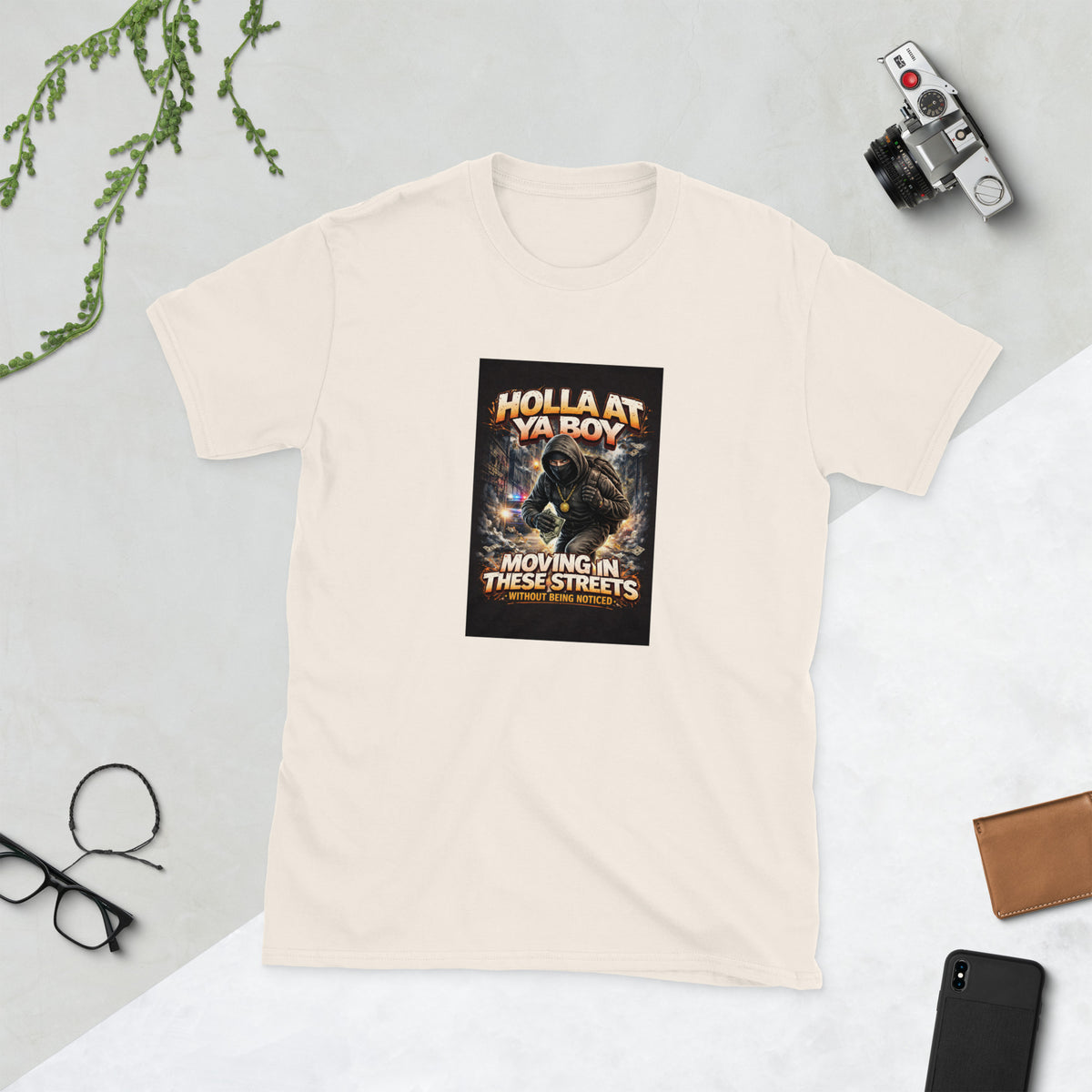 Natural/cream graphic streetwear tee with front square cat print