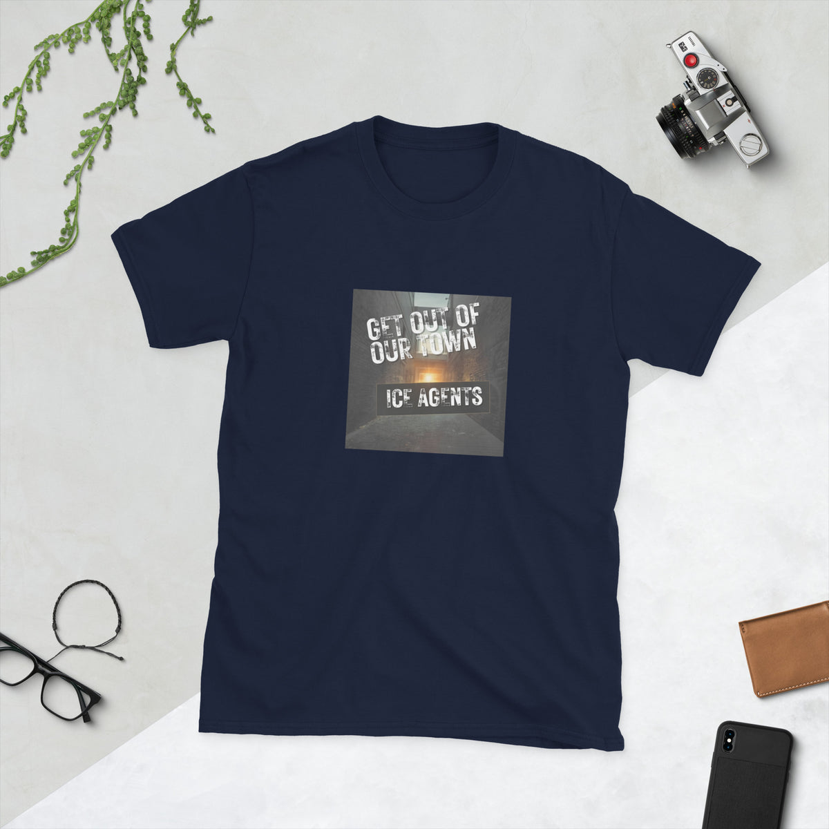 MIS Apparel streetwear T-shirt, navy blue with square front graphic print