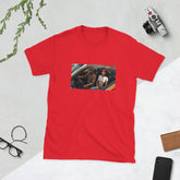 Graphic tee in red with rectangular photo-style front print