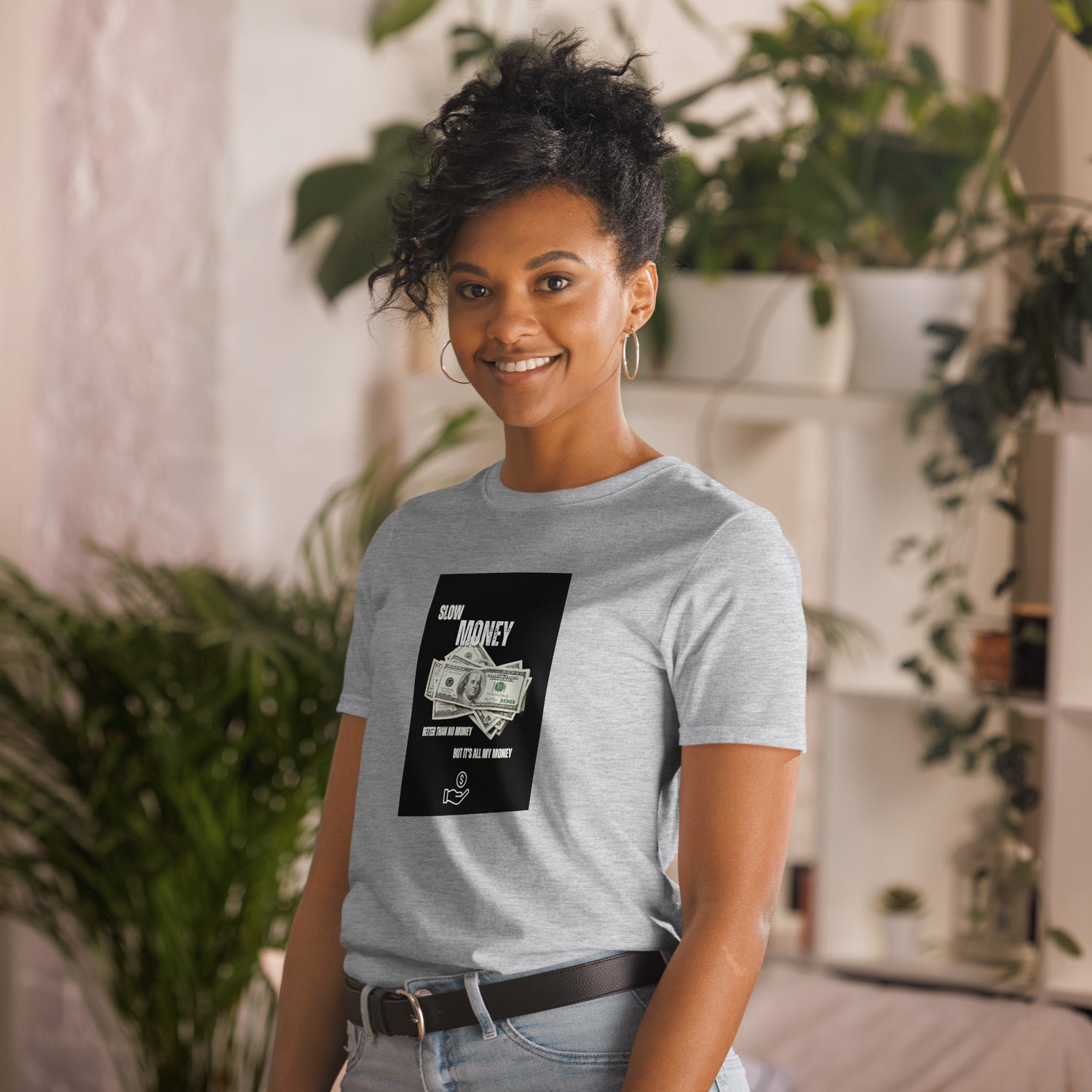Grau meliertes Unisex T-shirt mit „Slow Money“ Frontprint im schwarzen Quadrat