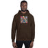 Sudadera con capucha marrón oscuro, vista frontal; estampado multicolor y bolsillo canguro